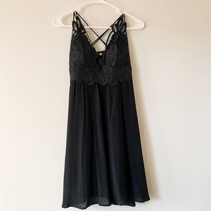 Francesca’s Little Black Dress